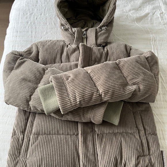 Aritzia Jackets & Blazers - aritzia corduroy puffer
